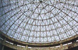 青岛铝镁锰板屋面网架在设计时要注意哪些细节